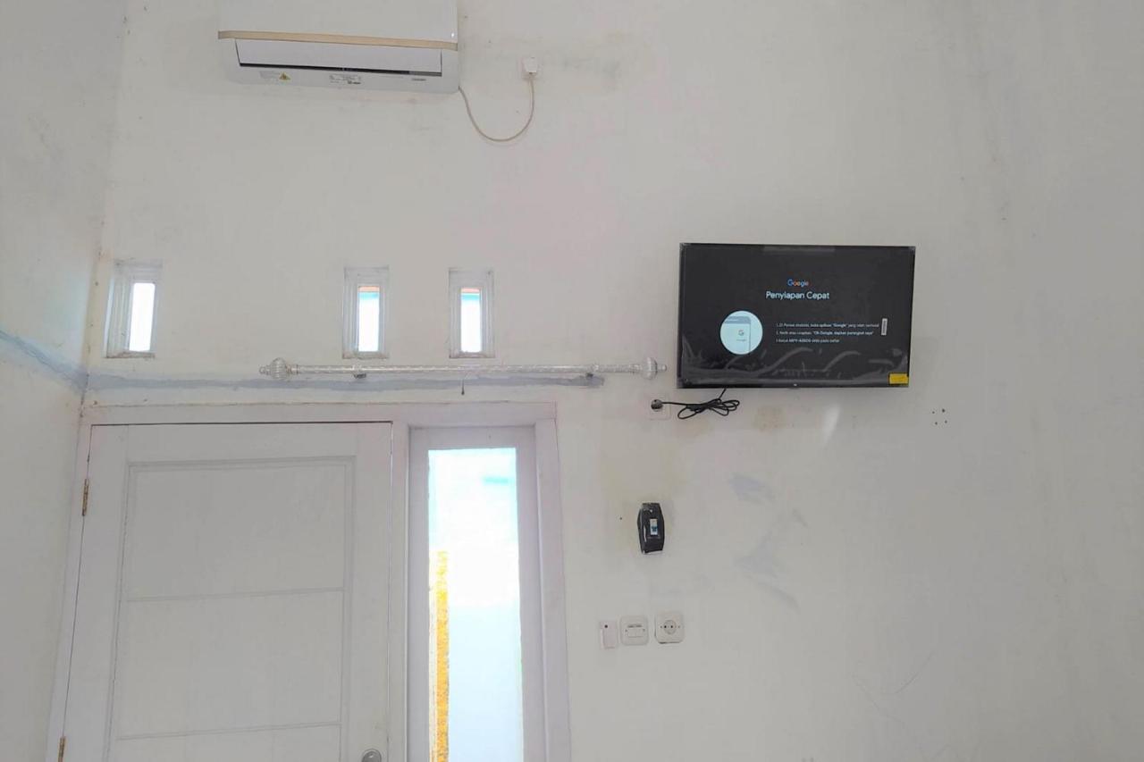 Guesthouse Berlian Batang Syariah Near Kampung Kalisalak Park Pekalongan Exterior photo